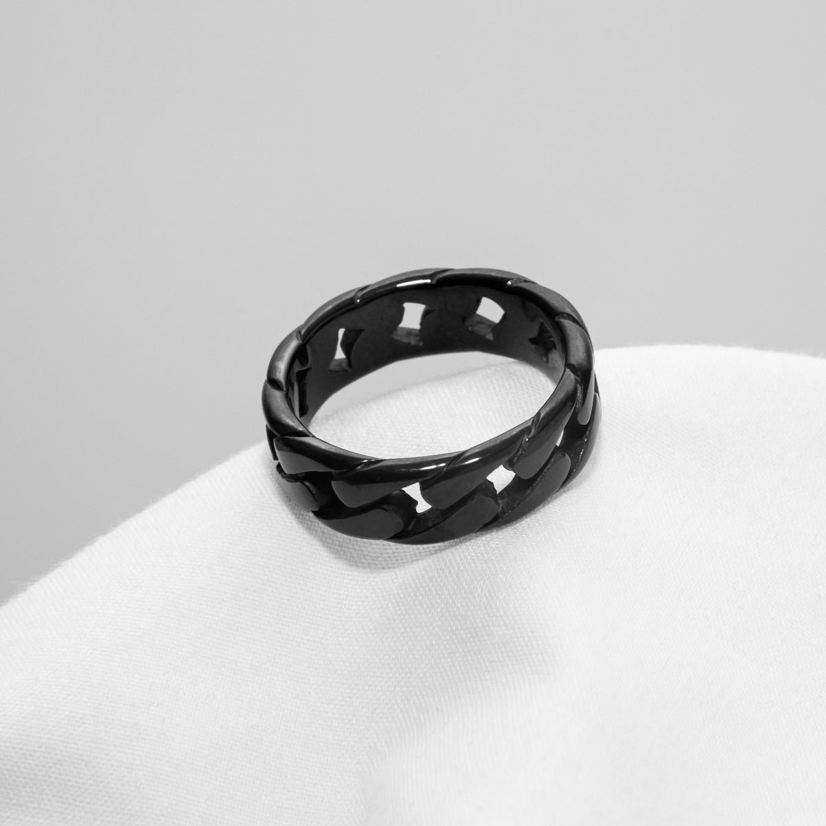 Men&#39;s Black Chain Link Ring