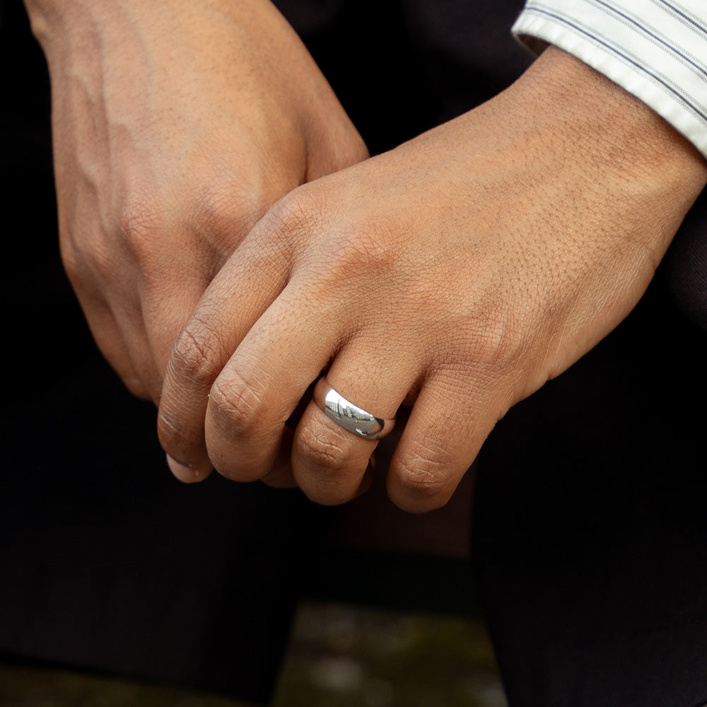 Men&#39;s Classic White Gold Ring