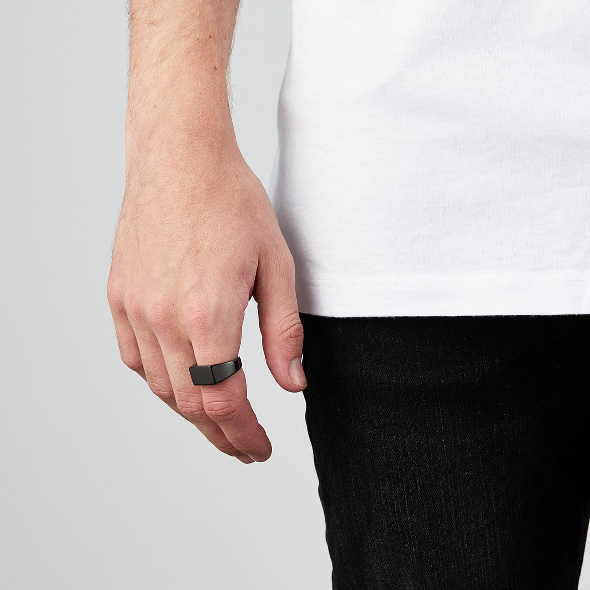 Men’s Black Rectangle Signet Ring