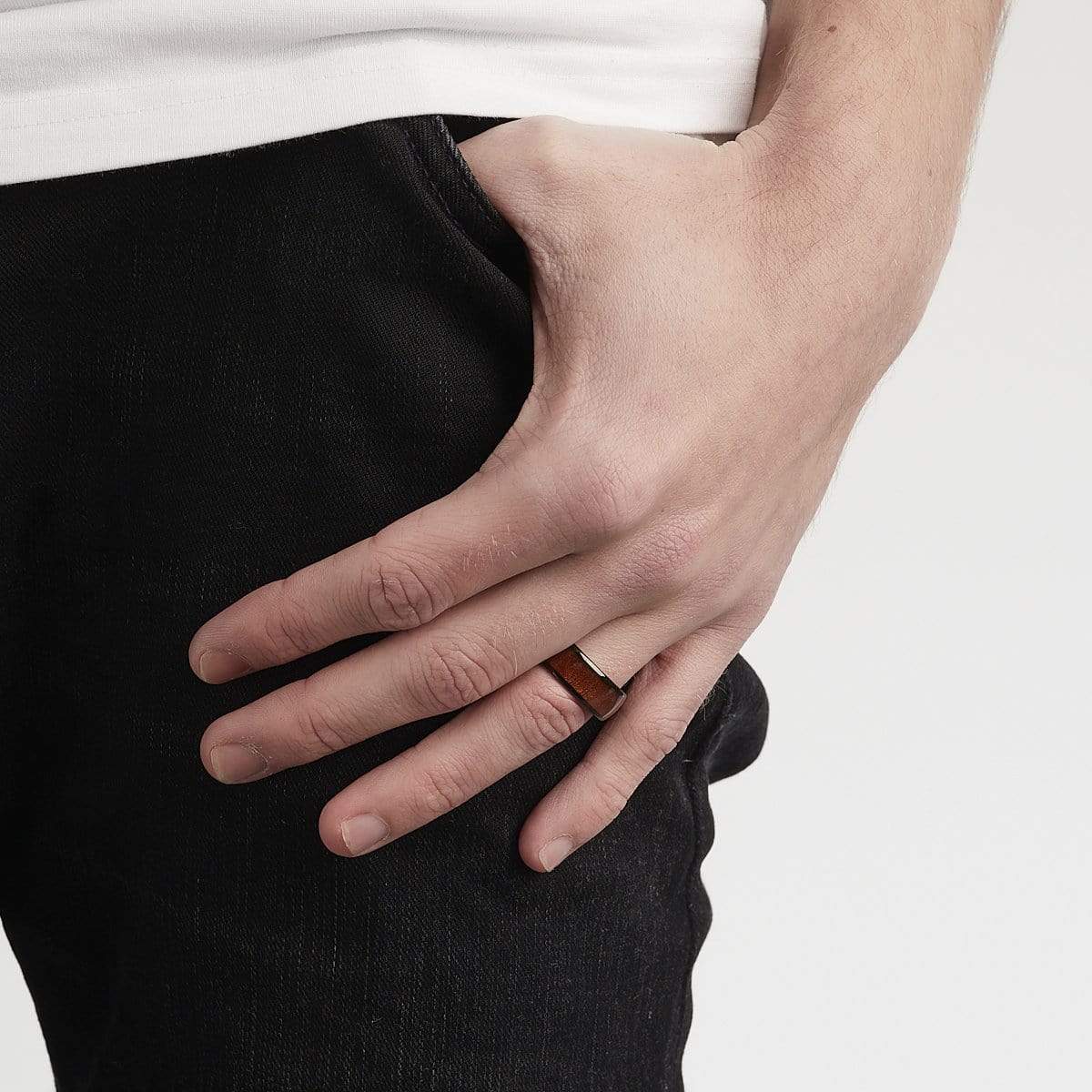 Men&#39;s Polished Wood Ring